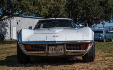 Chevrolet-Corvette-1972-11