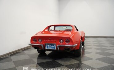 Chevrolet-Corvette-1972-11