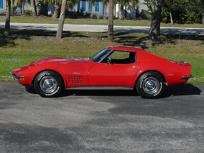 Chevrolet-Corvette-1972-13