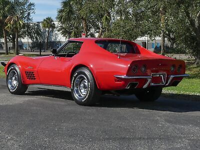 Chevrolet-Corvette-1972-15