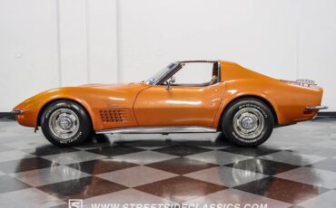 Chevrolet-Corvette-1972-2