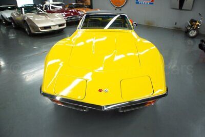 Chevrolet-Corvette-1972-2