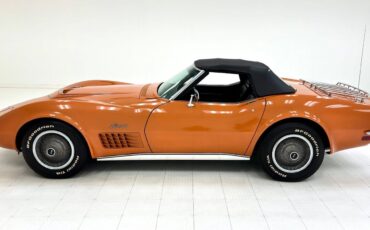 Chevrolet-Corvette-1972-2