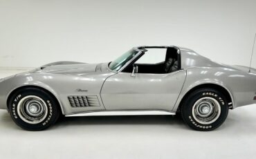 Chevrolet-Corvette-1972-2