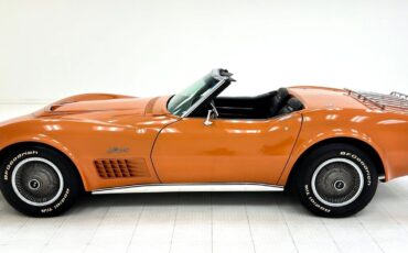 Chevrolet-Corvette-1972-3