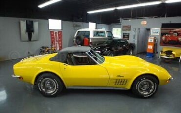 Chevrolet-Corvette-1972-4