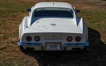 Chevrolet-Corvette-1972-4