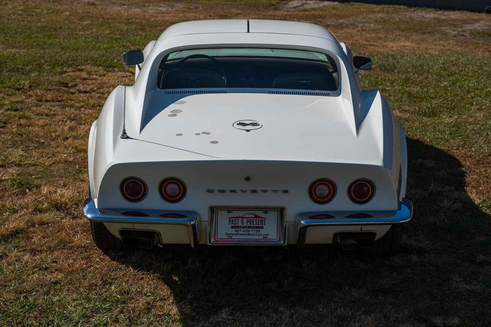 Chevrolet-Corvette-1972-4