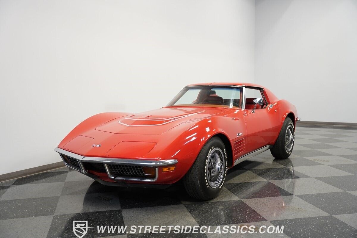 Chevrolet-Corvette-1972-5