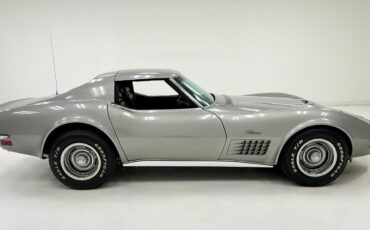 Chevrolet-Corvette-1972-6