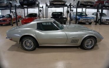 Chevrolet-Corvette-1972-6