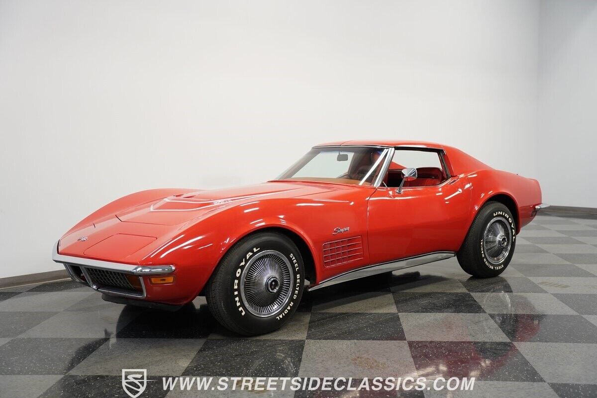 Chevrolet-Corvette-1972-6