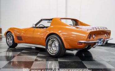 Chevrolet-Corvette-1972-7