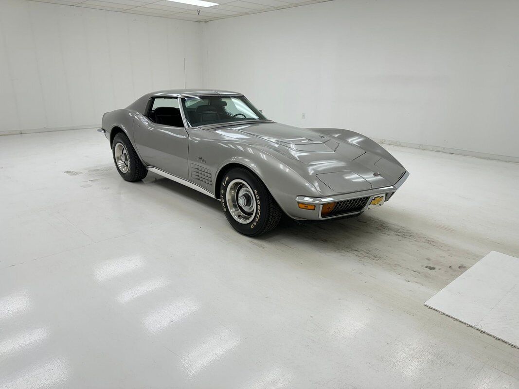 Chevrolet-Corvette-1972-7