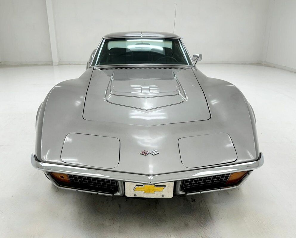 Chevrolet-Corvette-1972-8