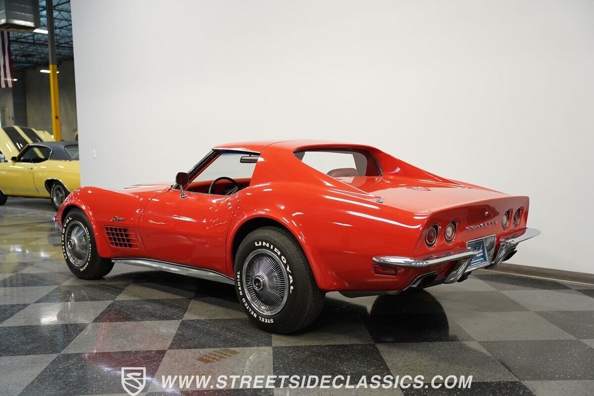 Chevrolet-Corvette-1972-8