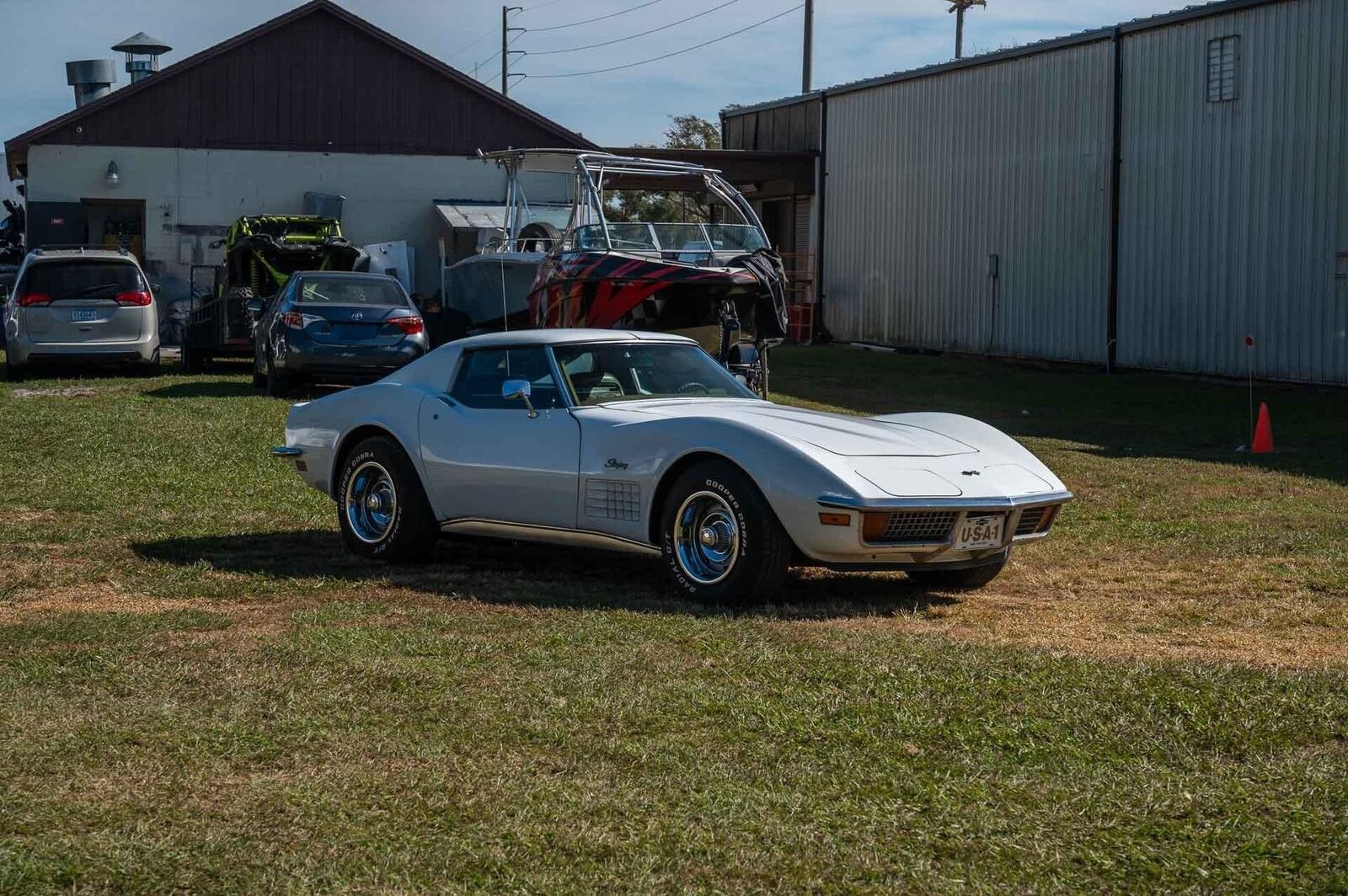 Chevrolet-Corvette-1972-9