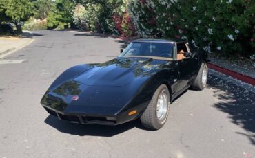 Chevrolet-Corvette-1973-1