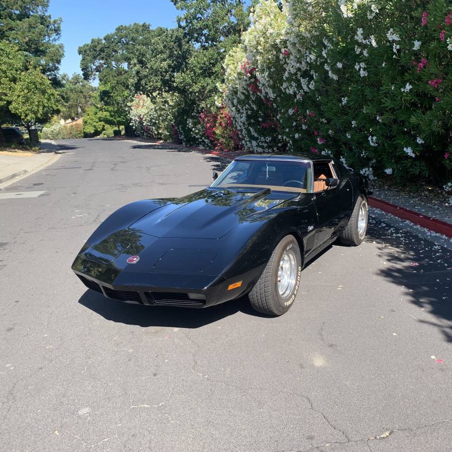 Chevrolet-Corvette-1973-1