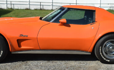 Chevrolet-Corvette-1973-1