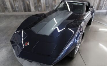 Chevrolet-Corvette-1973-14