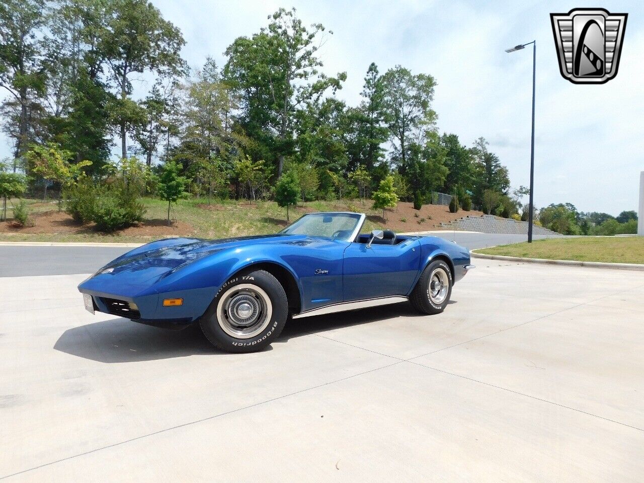 Chevrolet-Corvette-1973-3