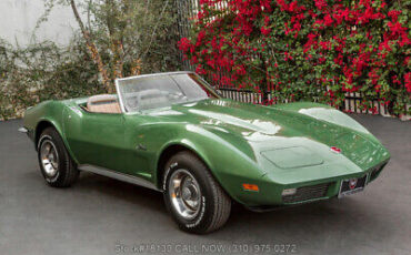 Chevrolet-Corvette-1973-4