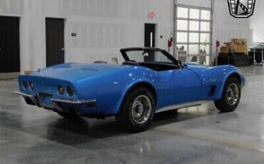 Chevrolet-Corvette-1973-4