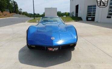 Chevrolet-Corvette-1973-4