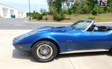 Chevrolet-Corvette-1973-6