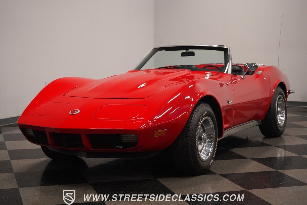 Chevrolet-Corvette-1973-6