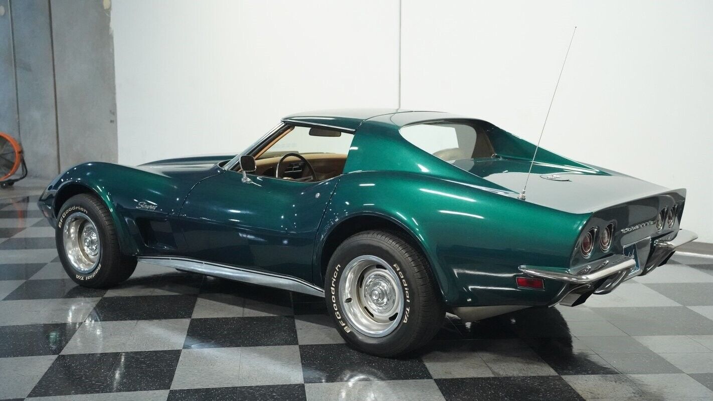 Chevrolet-Corvette-1973-7