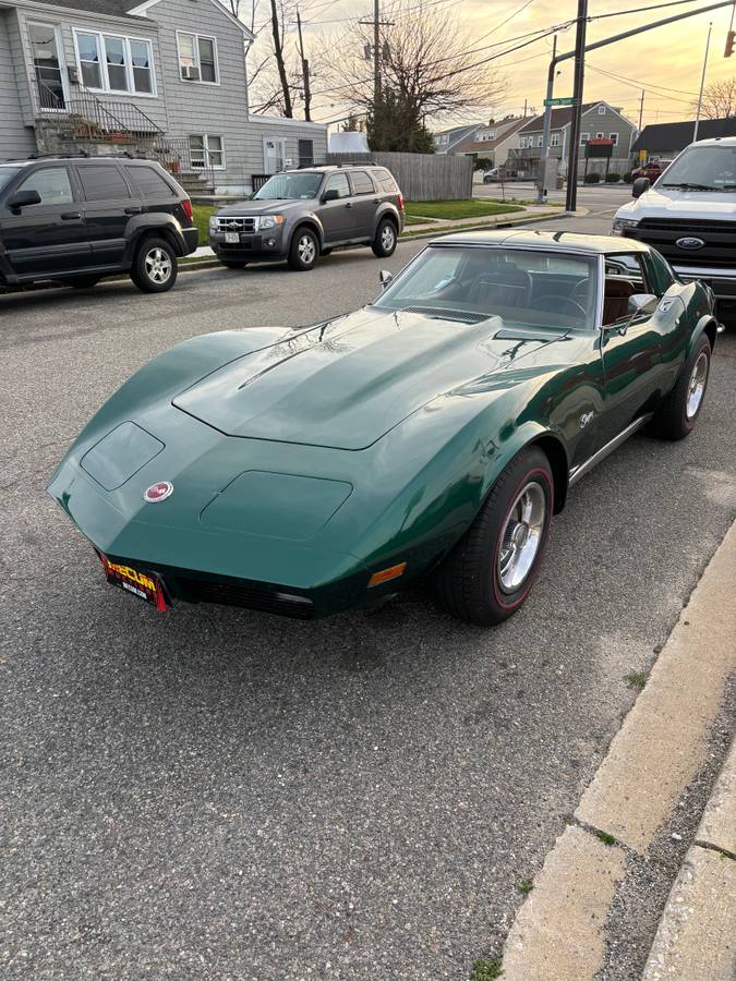 Chevrolet-Corvette-1973-7