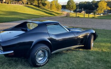 Chevrolet-Corvette-1973-8