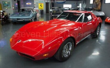 Chevrolet-Corvette-1974-1