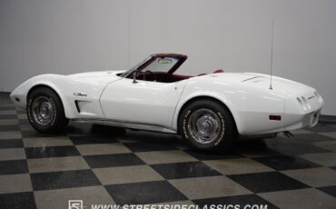 Chevrolet-Corvette-1974-10