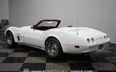 Chevrolet-Corvette-1974-11