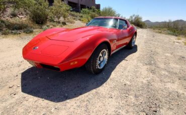 Chevrolet-Corvette-1974-15