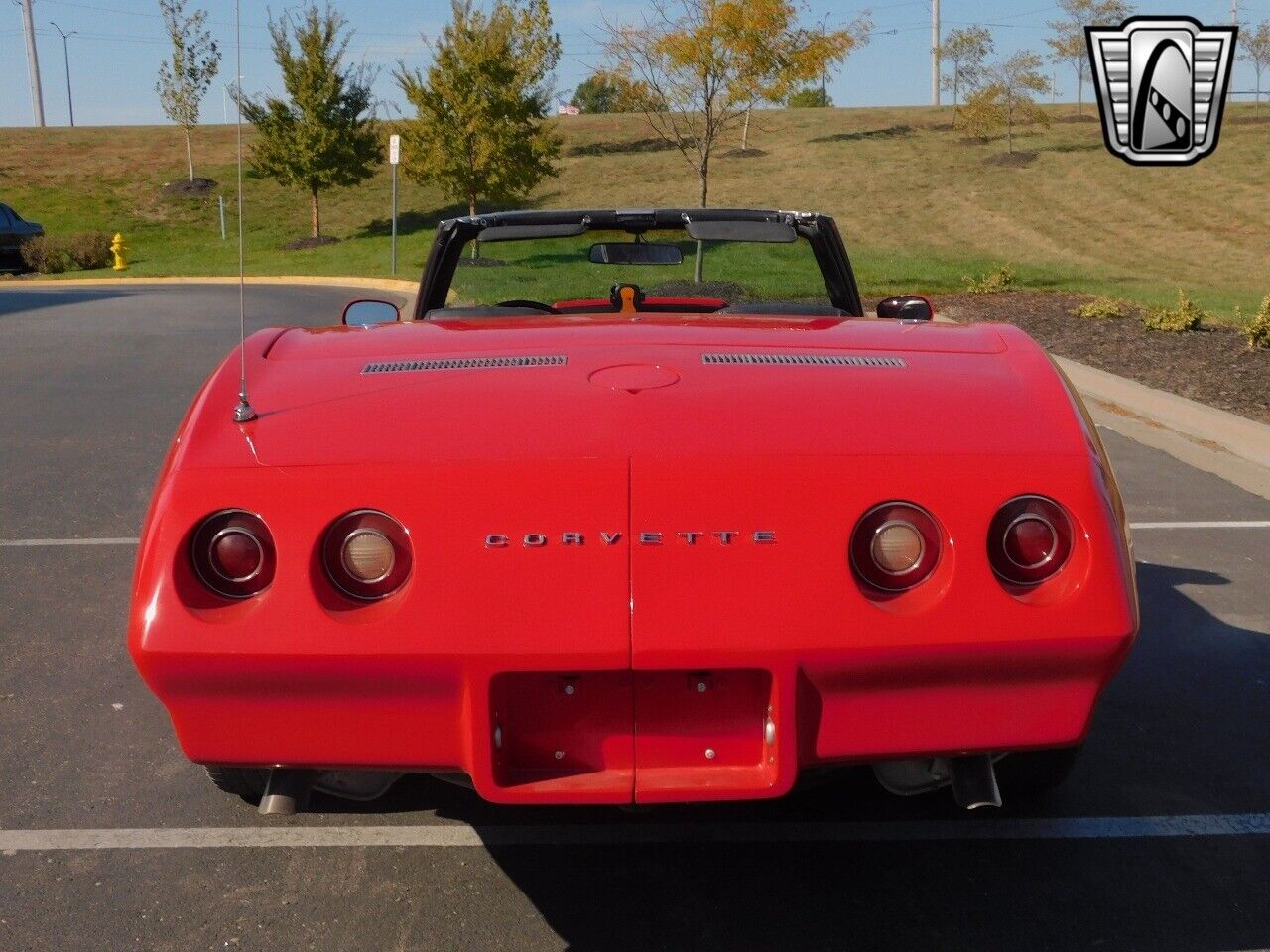 Chevrolet-Corvette-1974-3