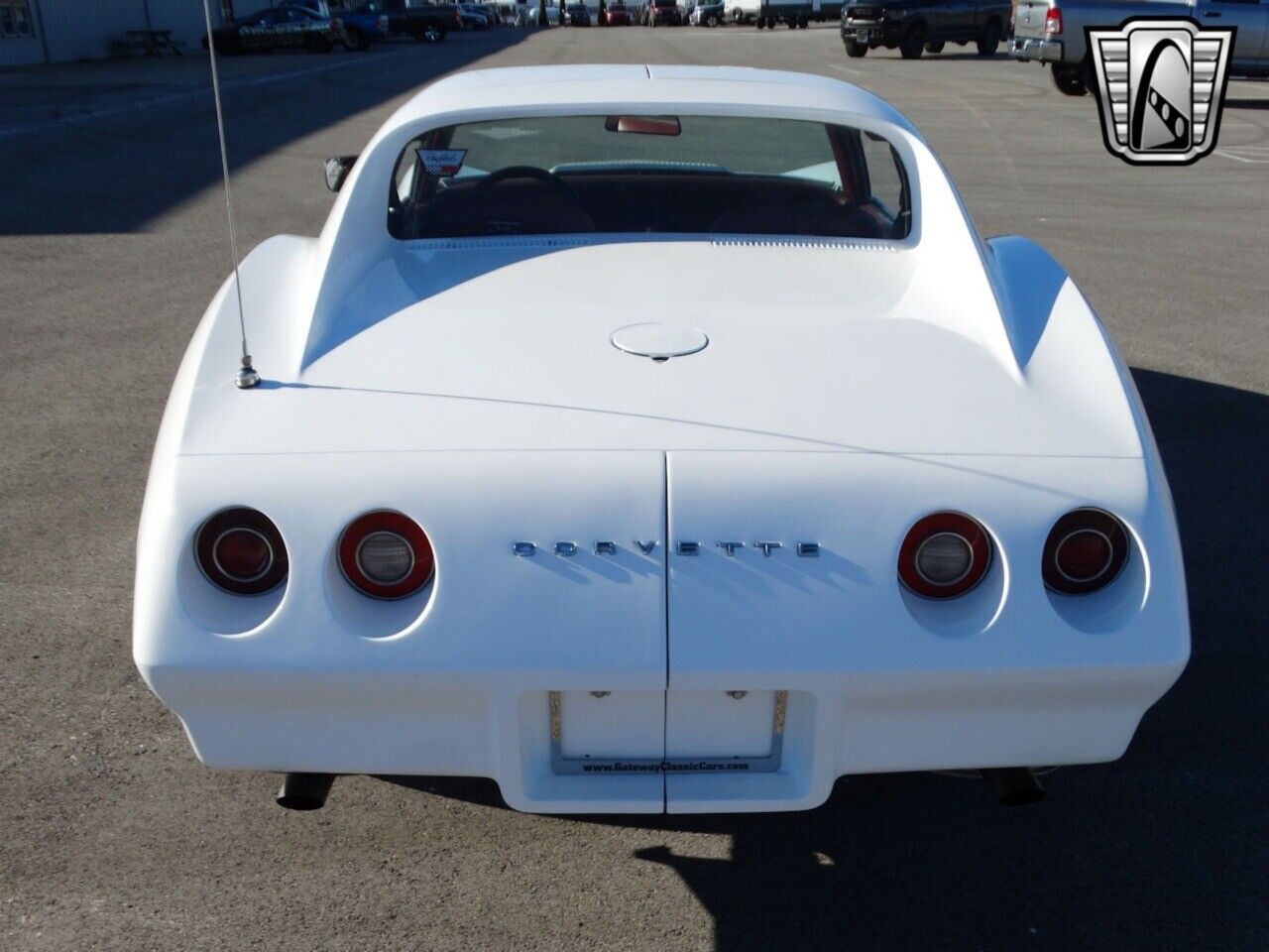 Chevrolet-Corvette-1974-6