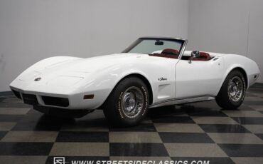 Chevrolet-Corvette-1974-7