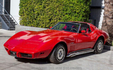 Chevrolet-Corvette-1974-7