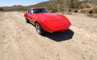 Chevrolet-Corvette-1974-9