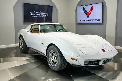 Chevrolet-Corvette-1974-9