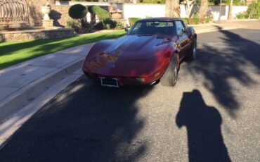 Chevrolet-Corvette-1975-1