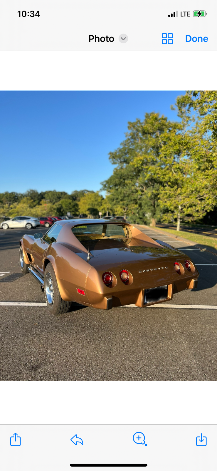 Chevrolet-Corvette-1975-3