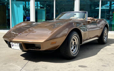 Chevrolet Corvette  year1}