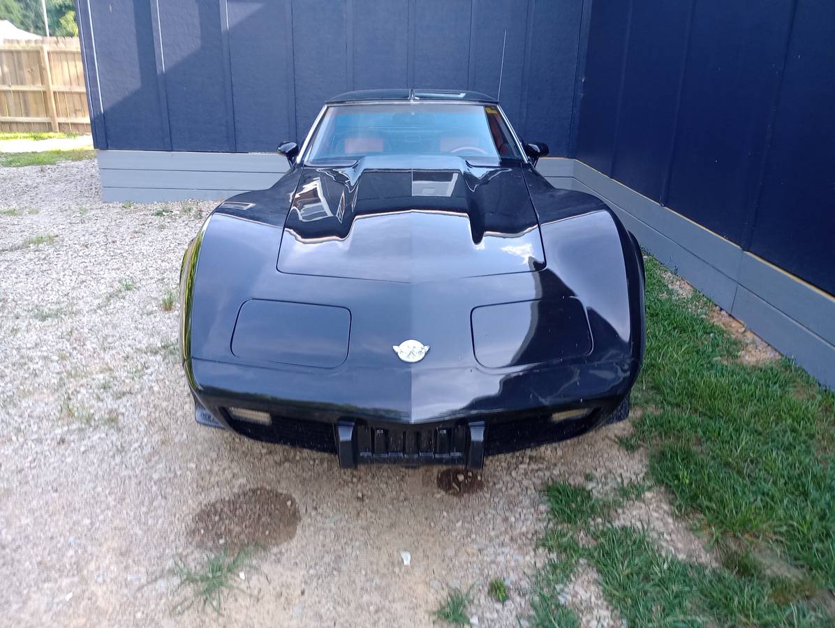 Chevrolet-Corvette-1978-1