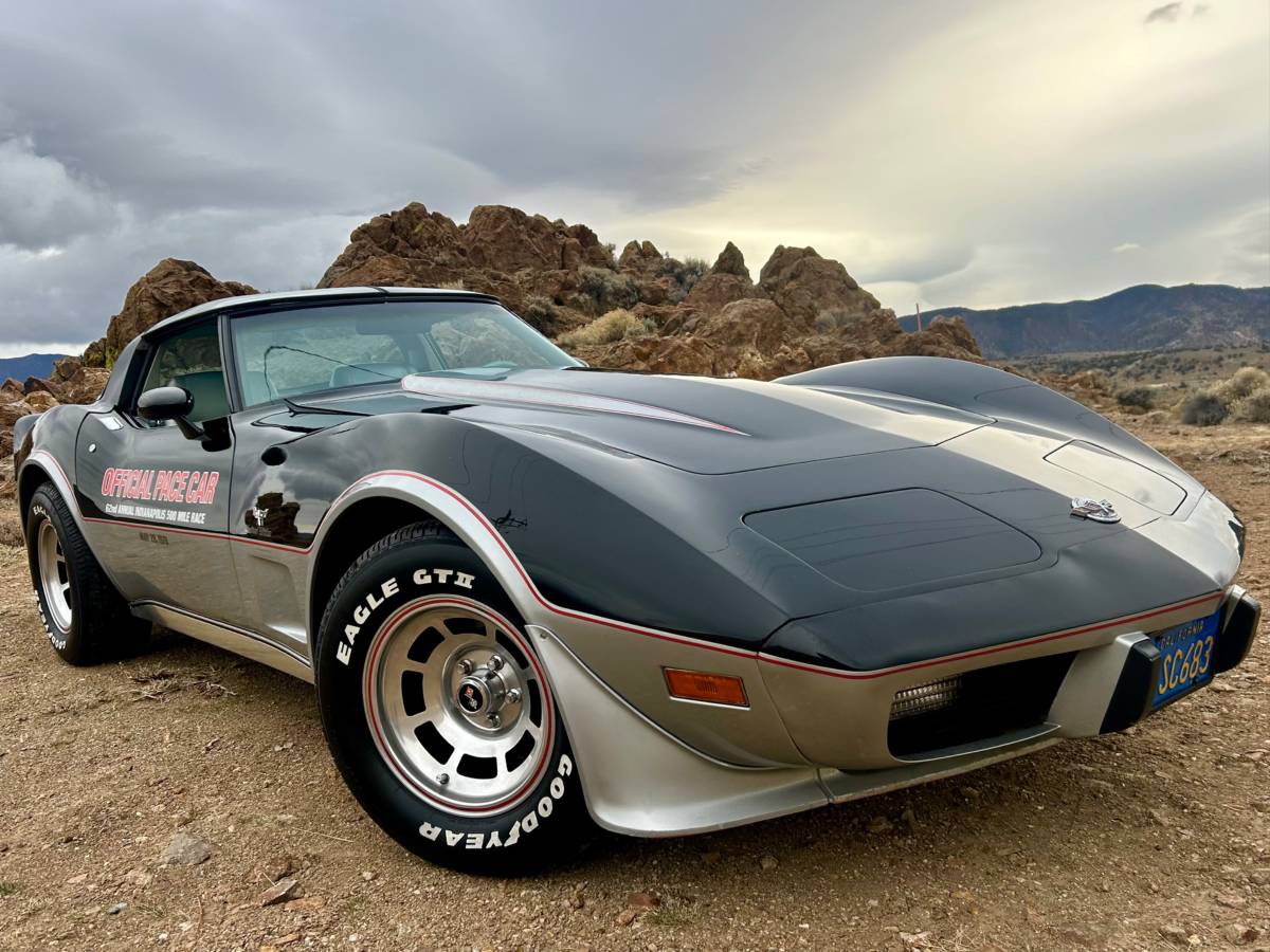 Chevrolet-Corvette-1978-18