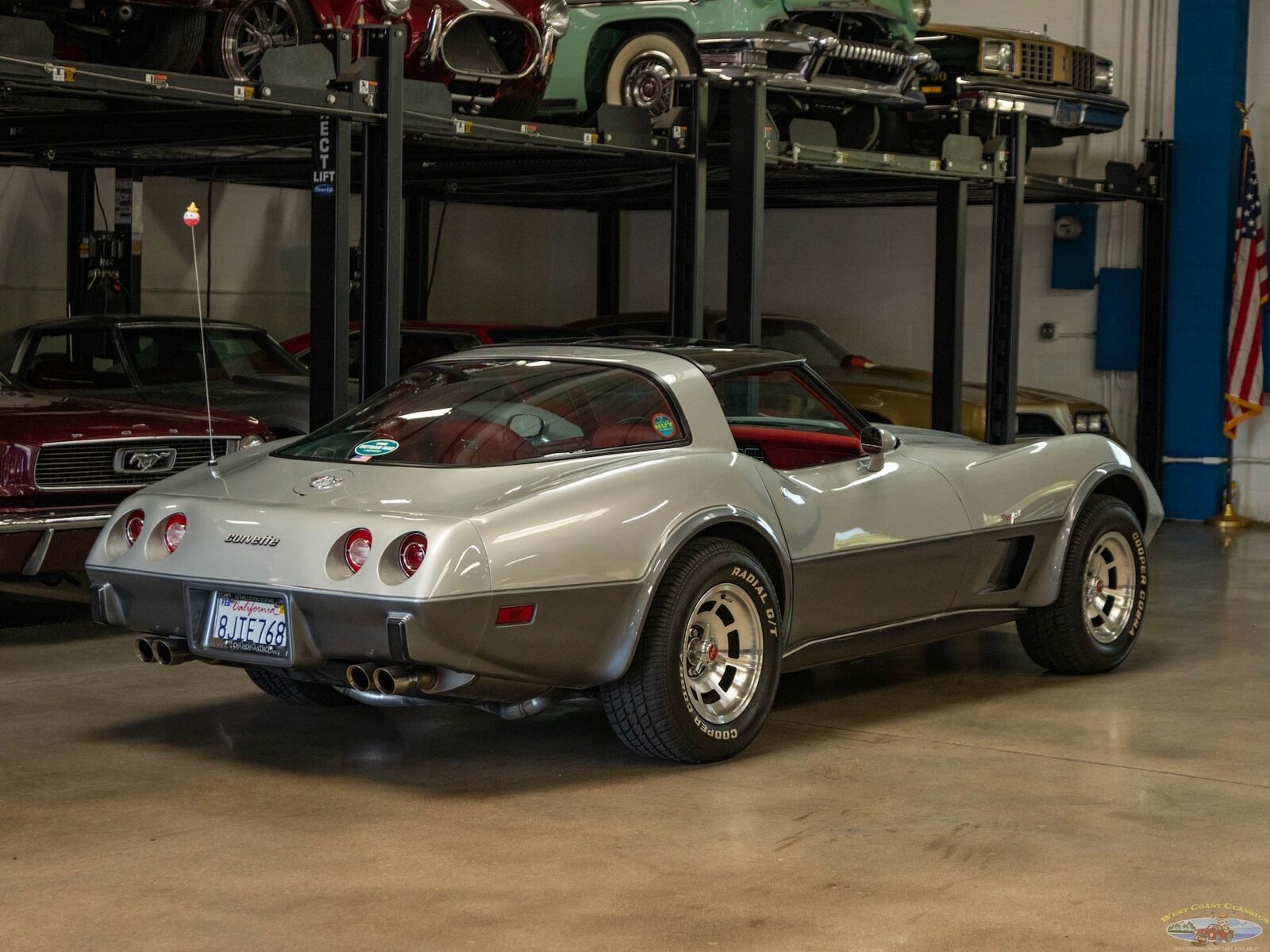 Chevrolet-Corvette-1978-21